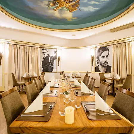 Les Tourelles Apart Otel