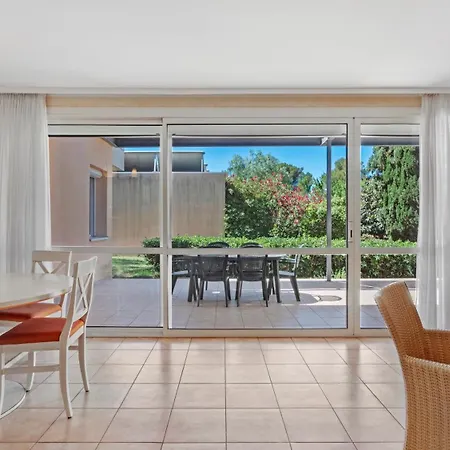 Les Tourelles Apartmanhotel 3*