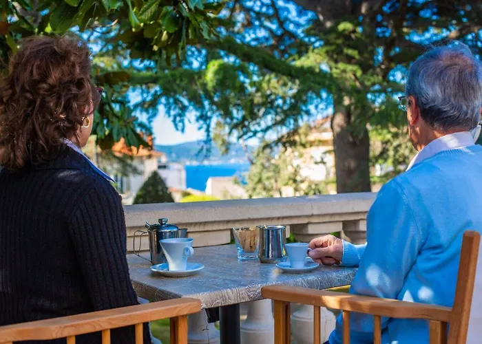 Les Tourelles Apartmanhotel Sainte-Maxime