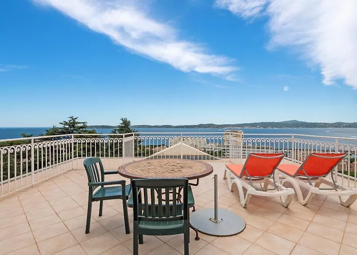 Les Tourelles Ξενοδοχείο με διαμερίσματα