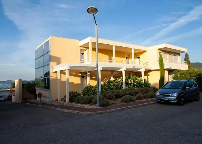 Les Tourelles 3* Sainte-Maxime