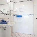 Les Tourelles Ξενοδοχείο με διαμερίσματα