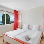 Les Tourelles Ξενοδοχείο με διαμερίσματα 3*