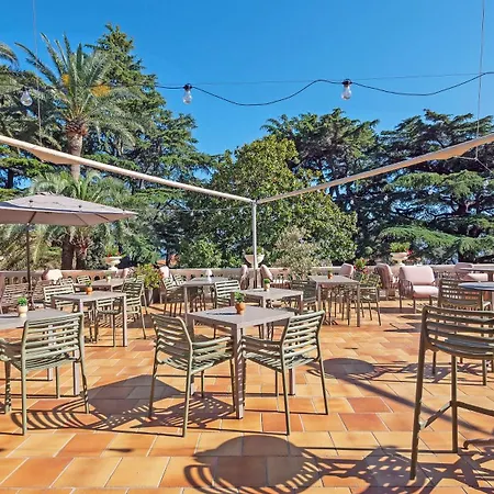 Aparthotel Residence Les Tourelles Sainte-Maxime