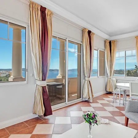 Aparthotel Residence Les Tourelles