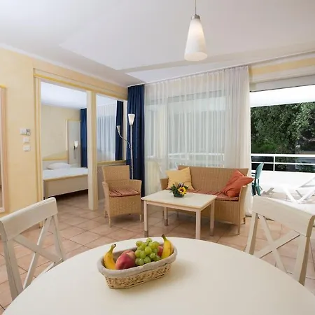 Residence Les Tourelles Aparthotel 3*