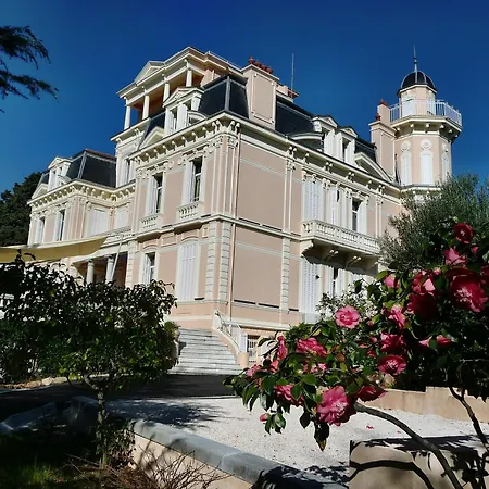 Residence Les Tourelles Aparthotel