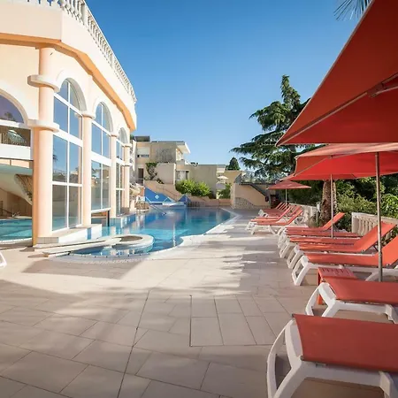 Residence Les Tourelles Aparthotel